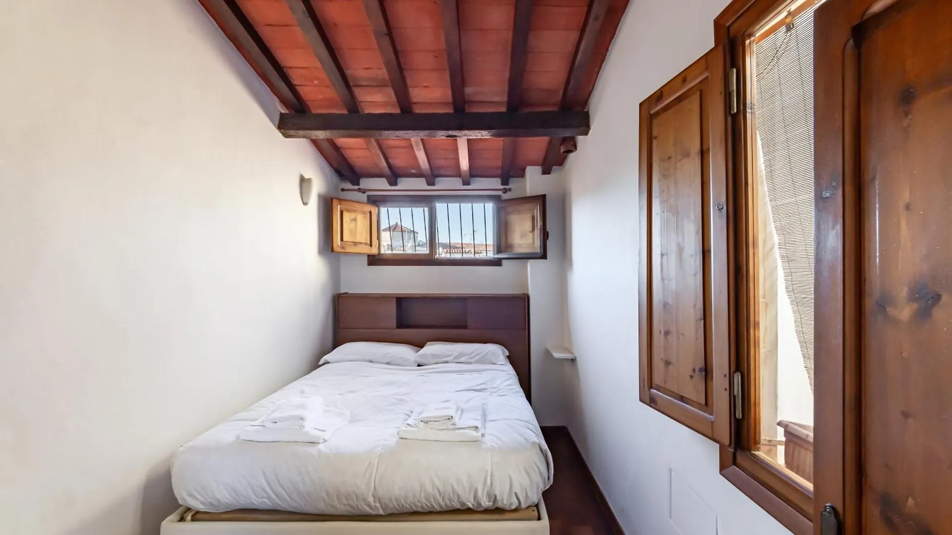 The Florentine Rooftop - Santo Spirito Experience Florencia 0*,